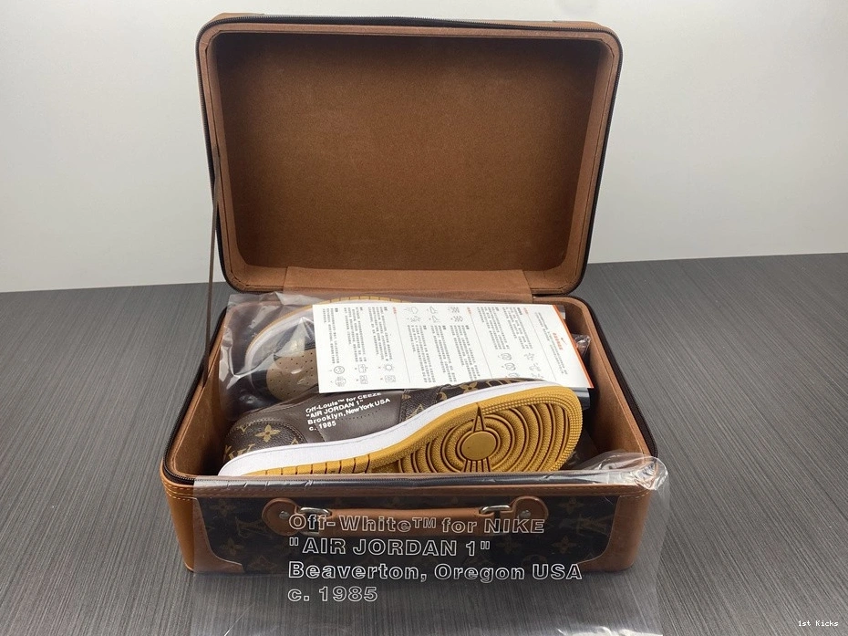 X LWE OWT JORDAN MENS CUSTOMS AIR AQ0818-203 X 1 0227